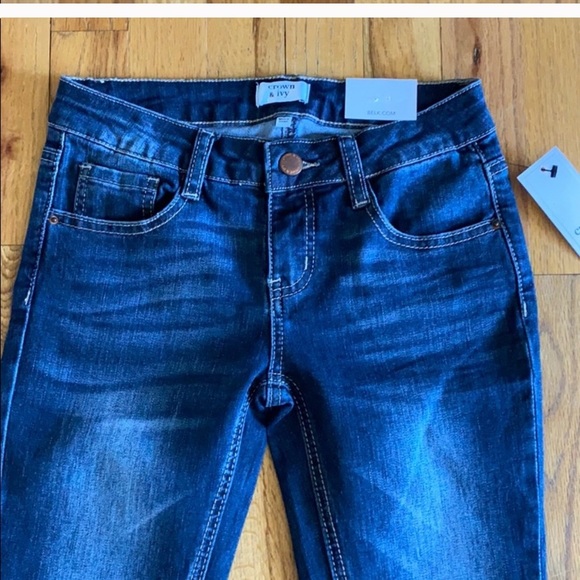 Crown & Ivy Girls Blue Denim floral cuff jeans - Picture 4 of 6